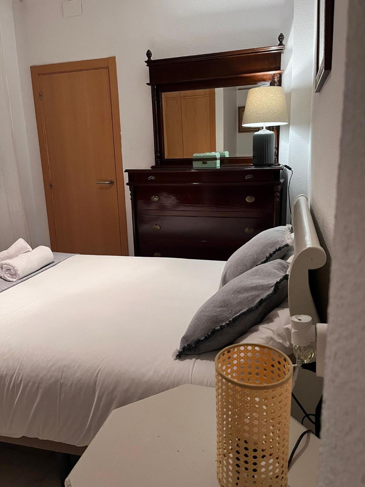 Apartamento Con Encanto Muy Centrico En Pilatos Sevilla Ideal Para Pareja ภายนอก รูปภาพ